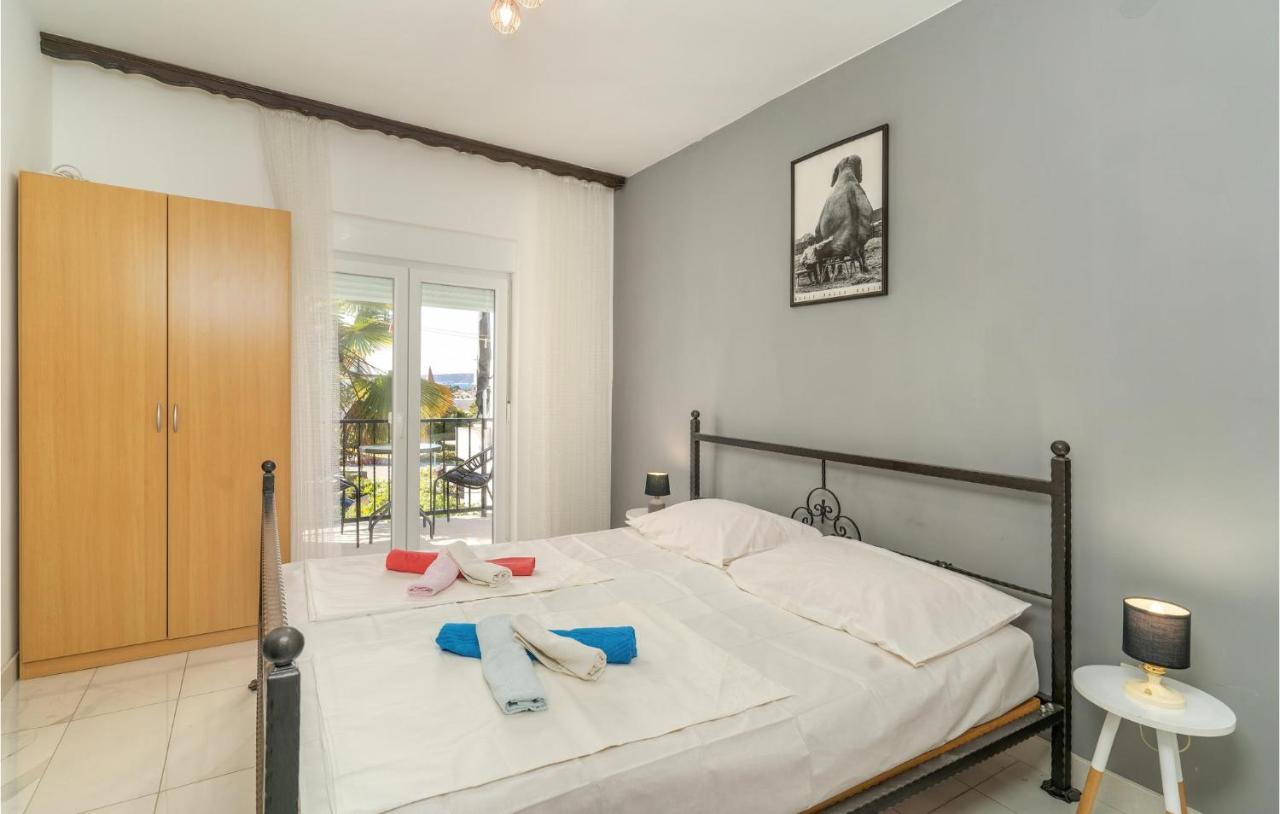 Cozy Apartment In Krk With Kitchen Krk Town Εξωτερικό φωτογραφία